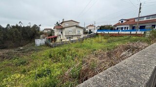 Land for sale in Oliveira de Azeméis, Portugal — €100,000