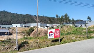 Land for sale in Oliveira de Azeméis, Portugal — €90,000