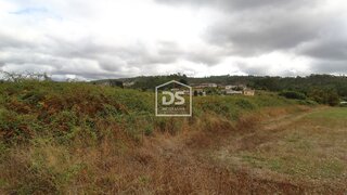 Land for sale in Paredes, Portugal — €29,000