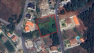 Land for sale in Paredes, Portugal — €155,000