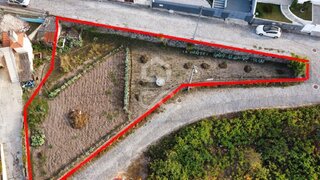 Terreno em Santo Tirso · 520 m² · 55 200 €