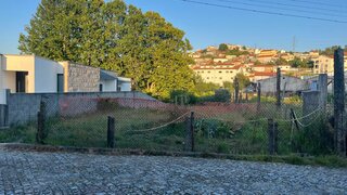 Land for sale in Paredes, Portugal — €96,000