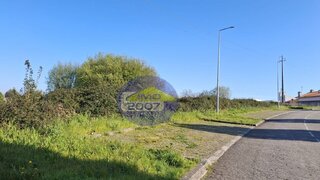 Land for sale in Santa Maria da Feira, Portugal — €330,000