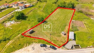 Land for sale in Penafiel, Portugal — €79,000