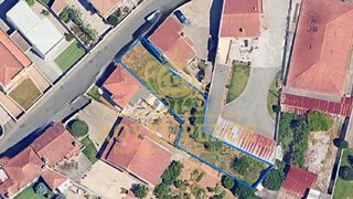 Land for sale in Oliveira de Azeméis, Portugal — €40,000