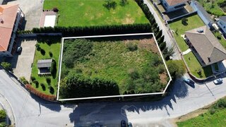 Land for sale in Santa Maria da Feira, Portugal — €139,000