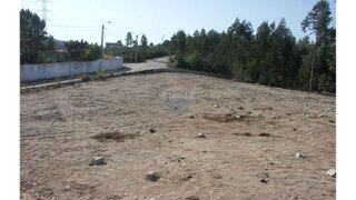 Land for sale in Castelo de Paiva, Portugal — €80,000
