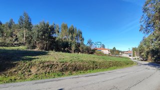 Terreno de 2412 m² em Braga