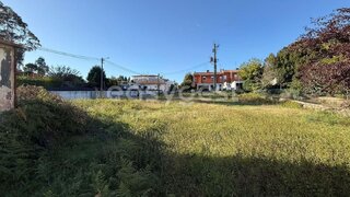 Land for sale in Santa Maria da Feira, Portugal — €130,000