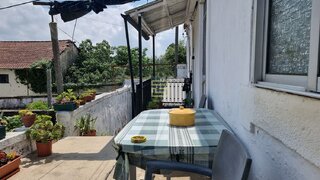 Terreno em Vila Nova de Gaia · 1714 m² · 375 000 €