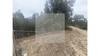 Land for sale in Penafiel, Portugal — €45,000