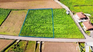 Land for sale in Barcelos, Portugal — €180,000