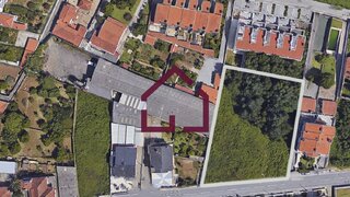Land for sale in Santa Maria da Feira, Portugal — €180,000