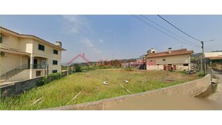 Land for sale in Oliveira de Azeméis, Portugal — €62,000