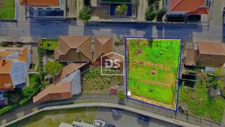 Land for sale in Lousada, Portugal — €96,500