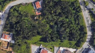 Land for sale in Vila Nova de Gaia, Portugal — €430,000