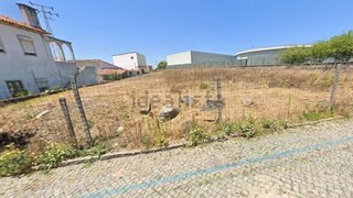 Land for sale in Maia, Portugal — €290,000
