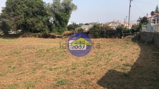 Land for sale in Santa Maria da Feira, Portugal — €325,000