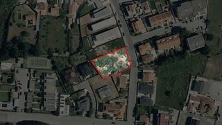 Land for sale in Vila Nova de Gaia, Portugal — €490,000
