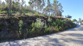 Land for sale in Paredes, Portugal — €35,000