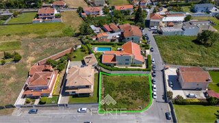 Land for sale in Santa Maria da Feira, Portugal — €97,500