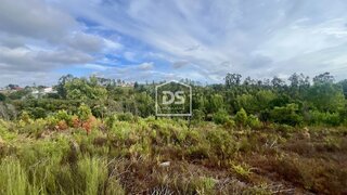 Land for sale in Paredes, Portugal — €89,000
