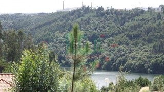 Land for sale in Gondomar, Portugal — €185,000