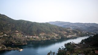Terreno em Terras de Bouro · 29 000 m² · 120 000 €