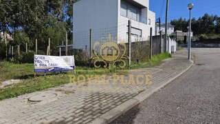 Land for sale in Santa Maria da Feira, Portugal — €38,000