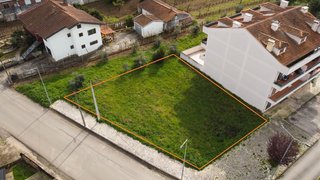 Land for sale in Lousã, Portugal — €106,500