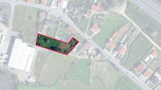 Terreno em Braga · 2413 m² · 180 000 €