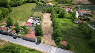 Land for sale in Felgueiras, Portugal — €75,000