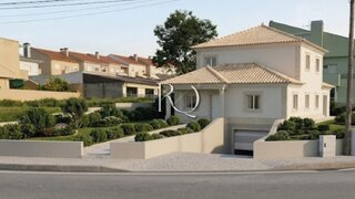 Land for sale in Vila Nova de Gaia, Portugal — €145,000