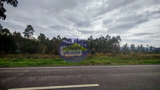 Land for sale in Santa Maria da Feira, Portugal — €300,000