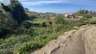 Land for sale in Guimarães, Portugal — €149,900