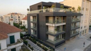 Land for sale in São João da Madeira, Portugal — €375,000
