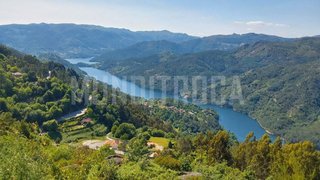 Land for sale in Vieira do Minho, Portugal — €167,500