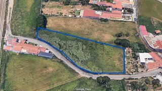 Land for sale in Espinho, Portugal — €380,000