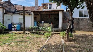 Land for sale in Vila Nova de Gaia, Portugal — €375,000