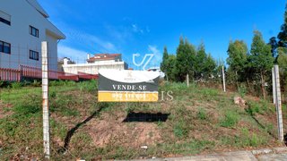 Land for sale in Vila Nova de Gaia, Portugal — €77,000
