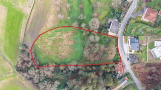 Terreno de 6208 m² em Braga