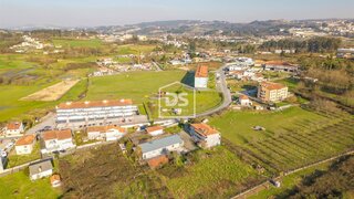 Land for sale in Paredes, Portugal — €87,500