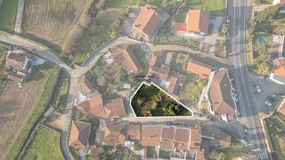 Land for sale in Guimarães, Portugal — €89,500