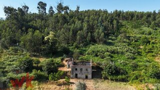 Land for sale in Oliveira do Hospital, Portugal — €96,000