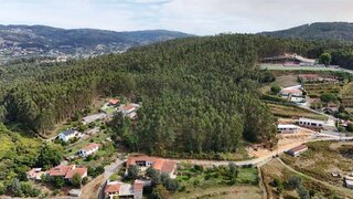 Terreno em Vila Verde · 11 974 m² · 250 000 €