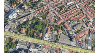 Terreno de 612 m² em Porto