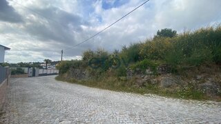 Land for sale in Penafiel, Portugal — €108,000