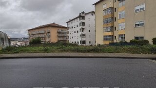 Land for sale in Gondomar, Portugal — €549,000