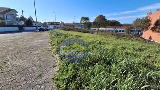 Land for sale in Santa Maria da Feira, Portugal — €330,000