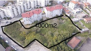 Terreno em Porto · 10 400 m² · 1 000 000 €